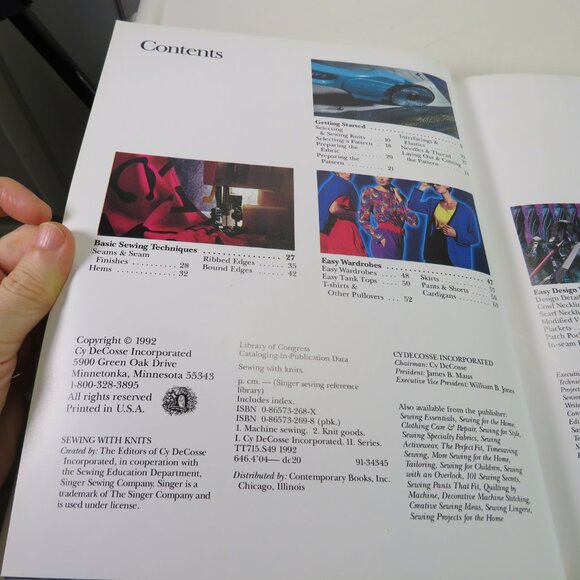 SINGER Sewing with Knits Hardback 11x8.5" (has handwritten notes) 125pgs - Picture 2 of 16
